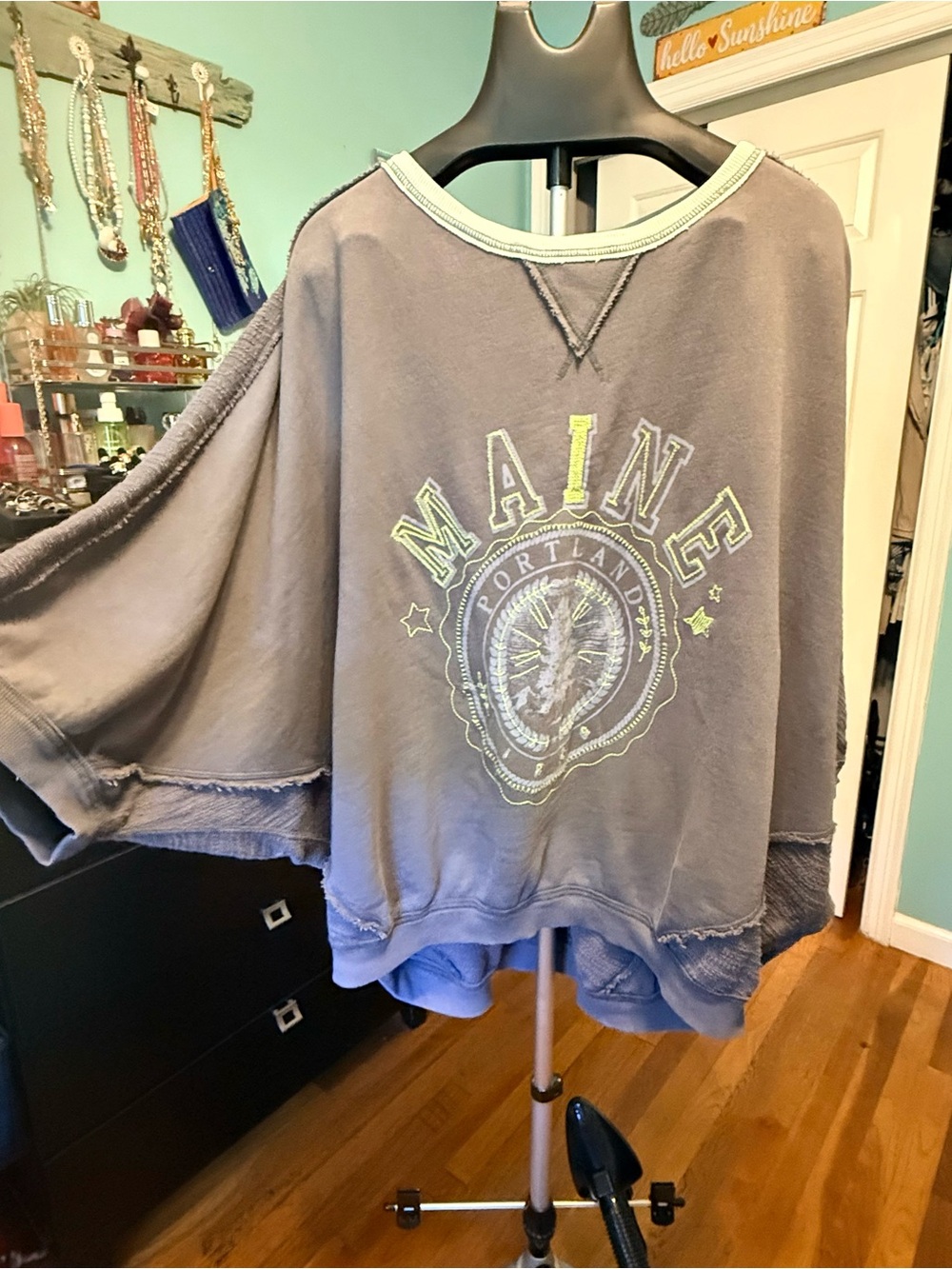 We the Free Maine combo color way-must have pull over. XL